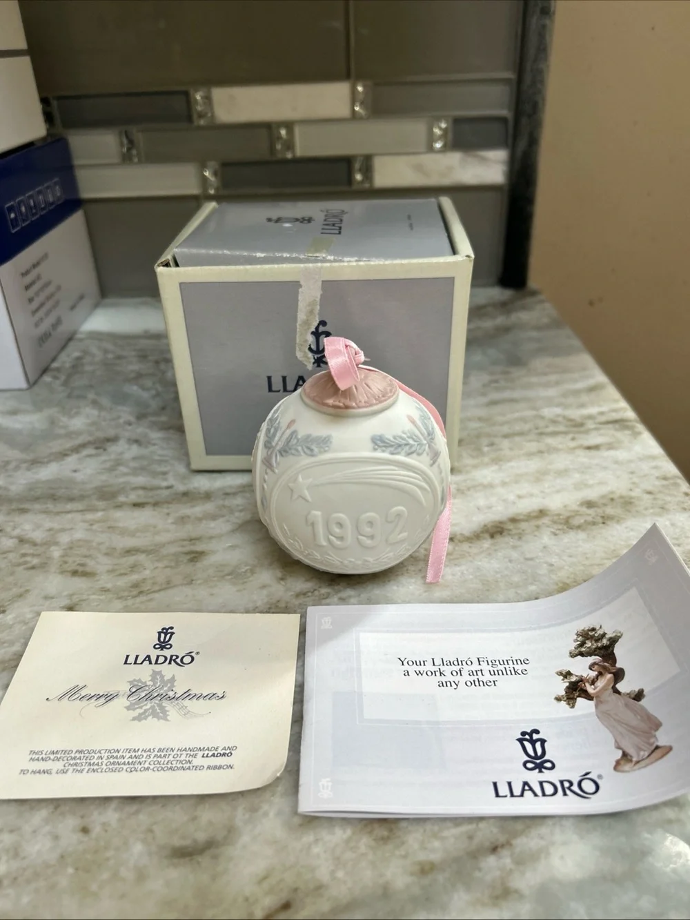 Lladró Porcelain Christmas Ball Ornament 1992 In Original Box Pink Ribbon papers